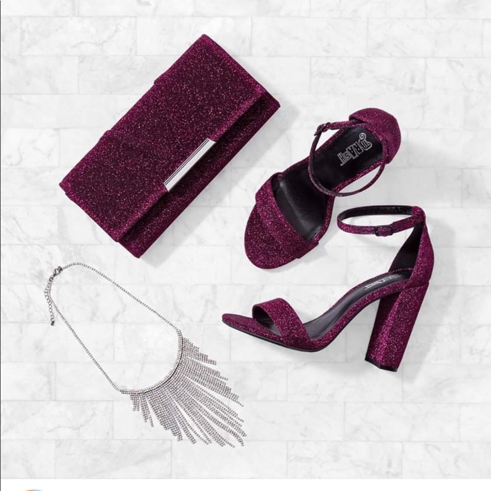 🌹🌹Houston Pink glitter NWT sandals 👡 cute on - Picture 1 of 6